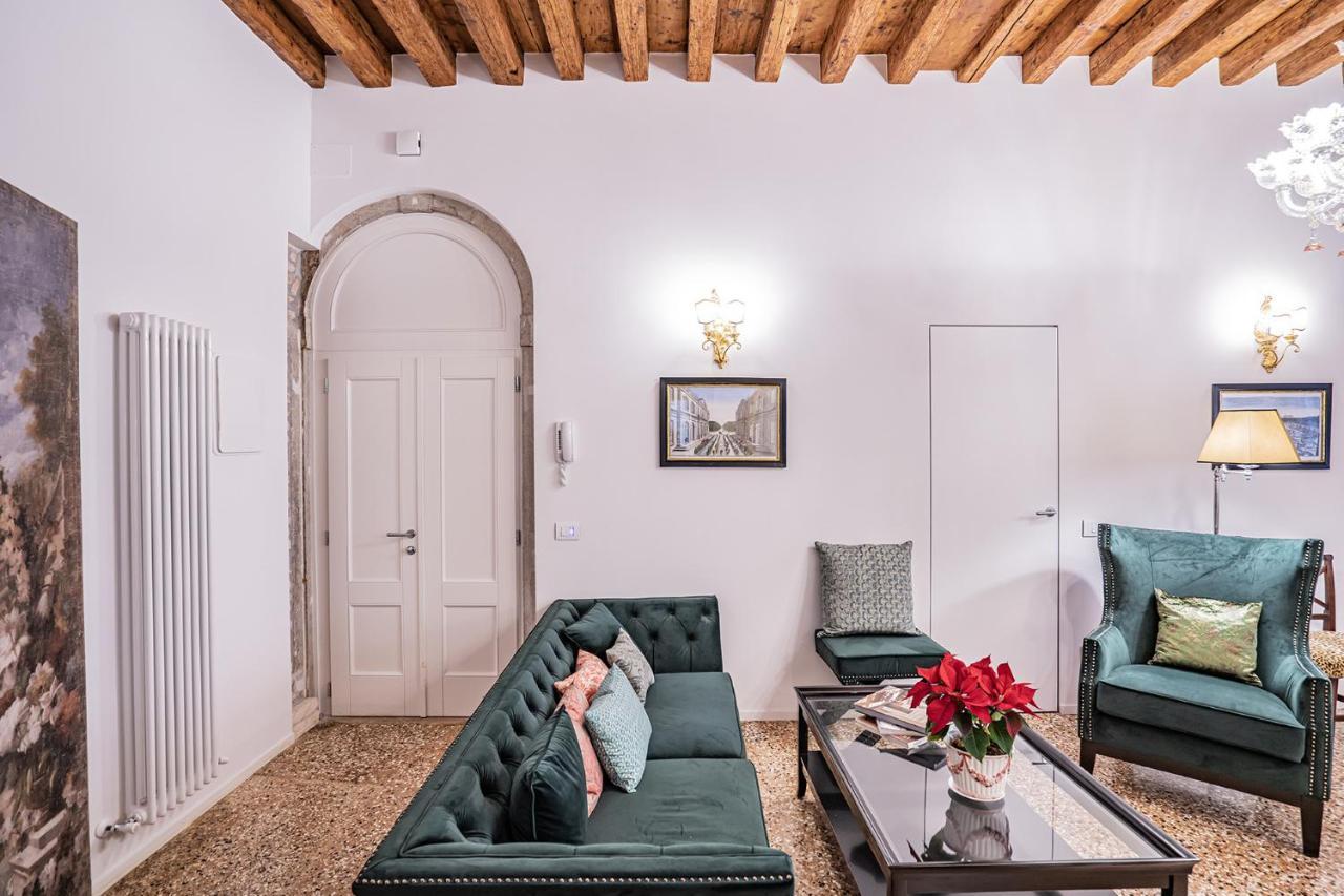 Ca' San Beneto Completely Refurbished In A Fabulously Central Area 威尼斯 外观 照片