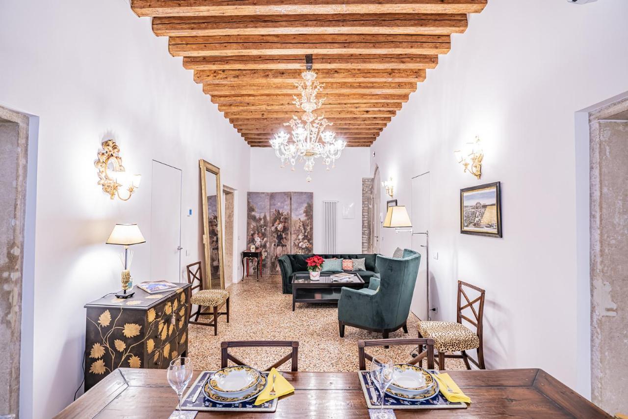 Ca' San Beneto Completely Refurbished In A Fabulously Central Area 威尼斯 外观 照片